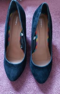 Black suede kitten heels